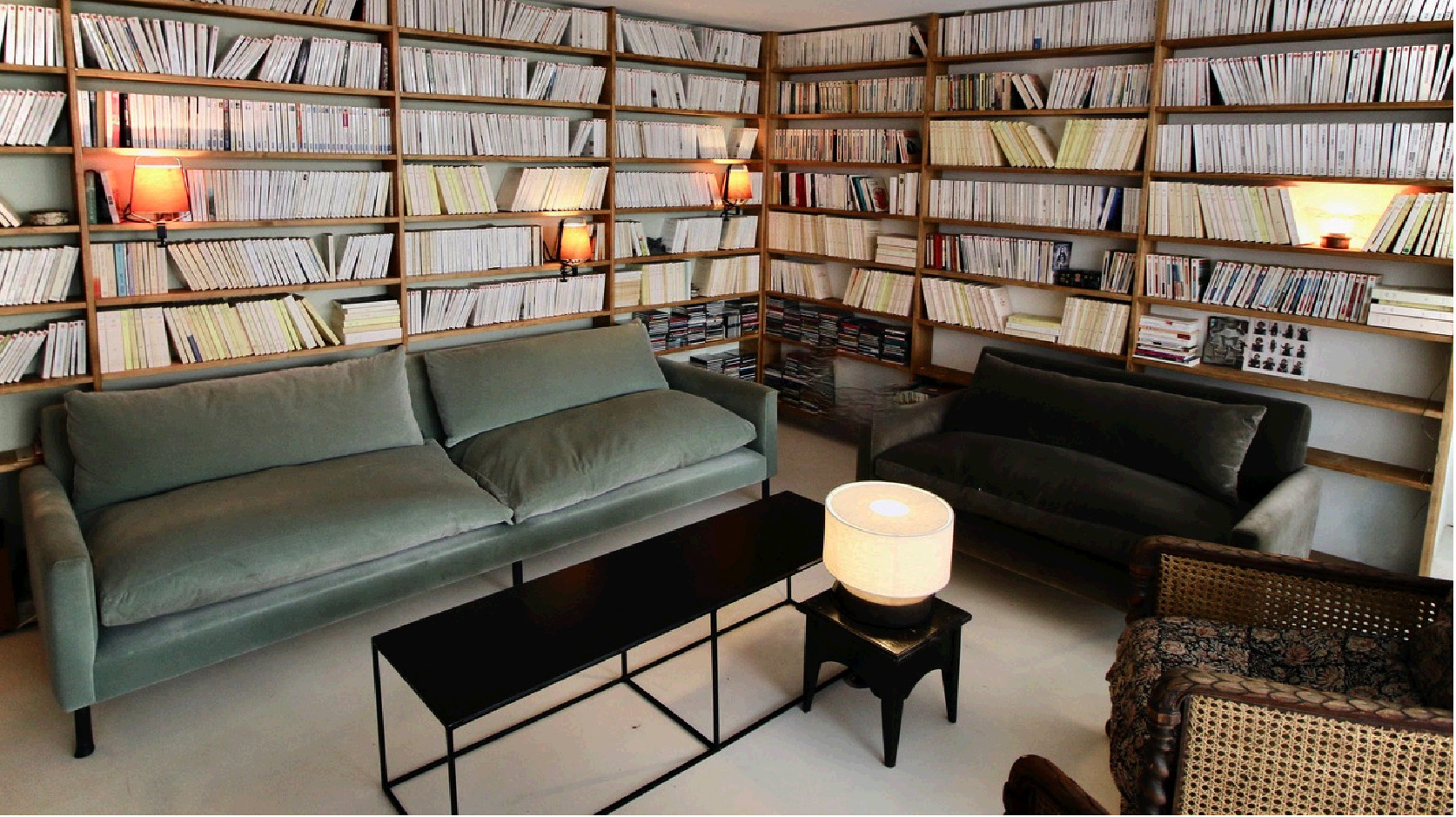 Julie Drevet Architecte d'intérieur Designer : DIJON - VALORISATION / EXTENSION D'UN BÂTIMENT ANCIEN EN CENTRE HISTORIQUE