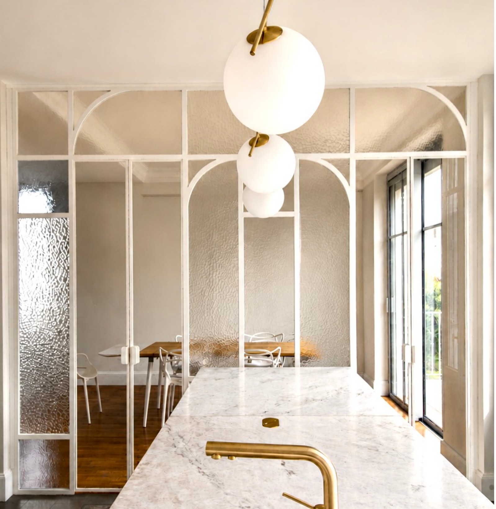 Julie Drevet Architecte d'intérieur Designer : RECOMPOSITION ET RESTAURATION LOURDE D'UNE MAISON BOURGEOISE QUARTIER MONTCHAPET