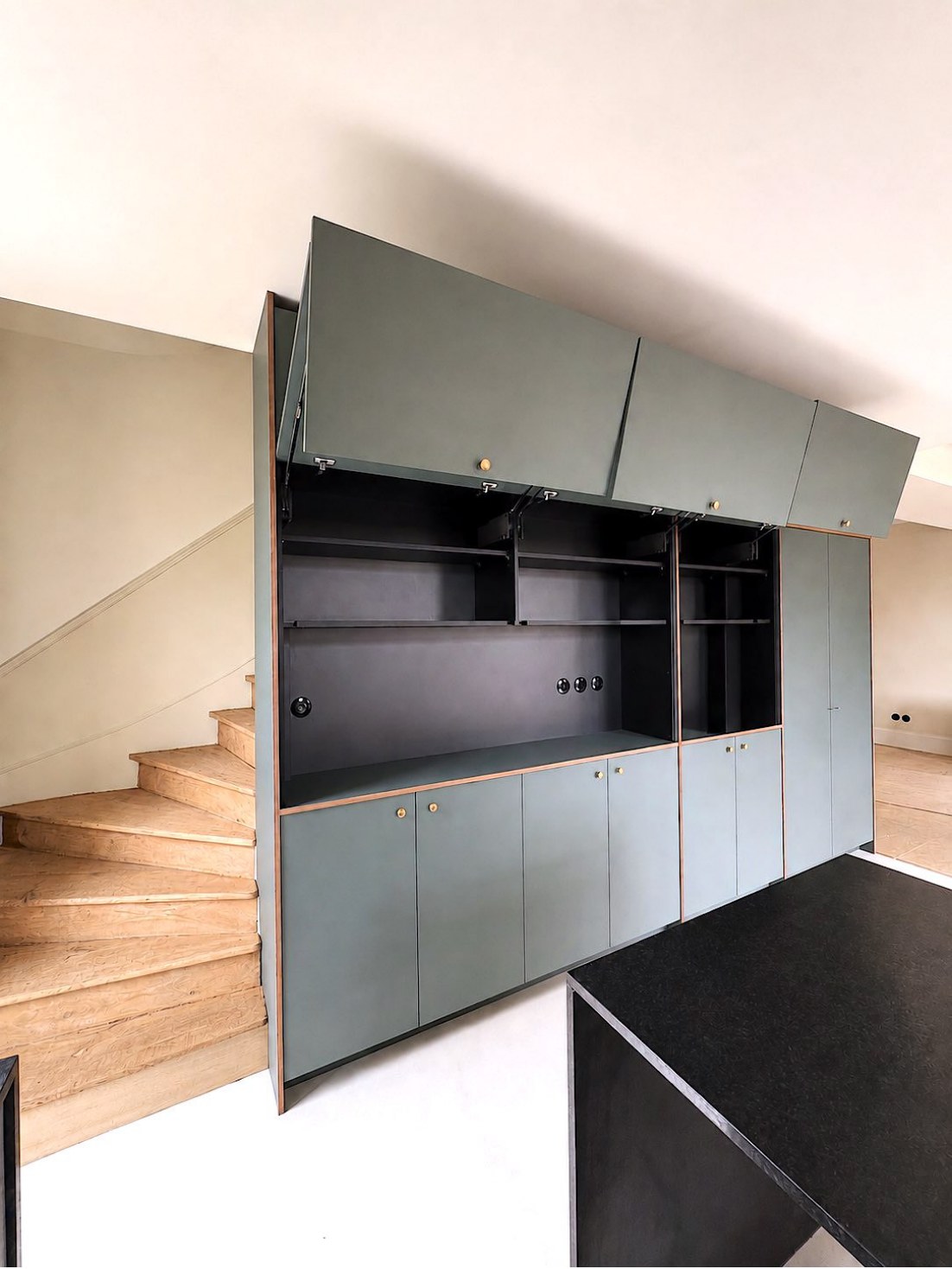 Julie Drevet Architecte d'intérieur Designer : RÉNOVATION DES ESPACES CUISINE / SÉJOUR D'UNE MAISON 1930 QUARTIER MONTCHAPET À DIJON